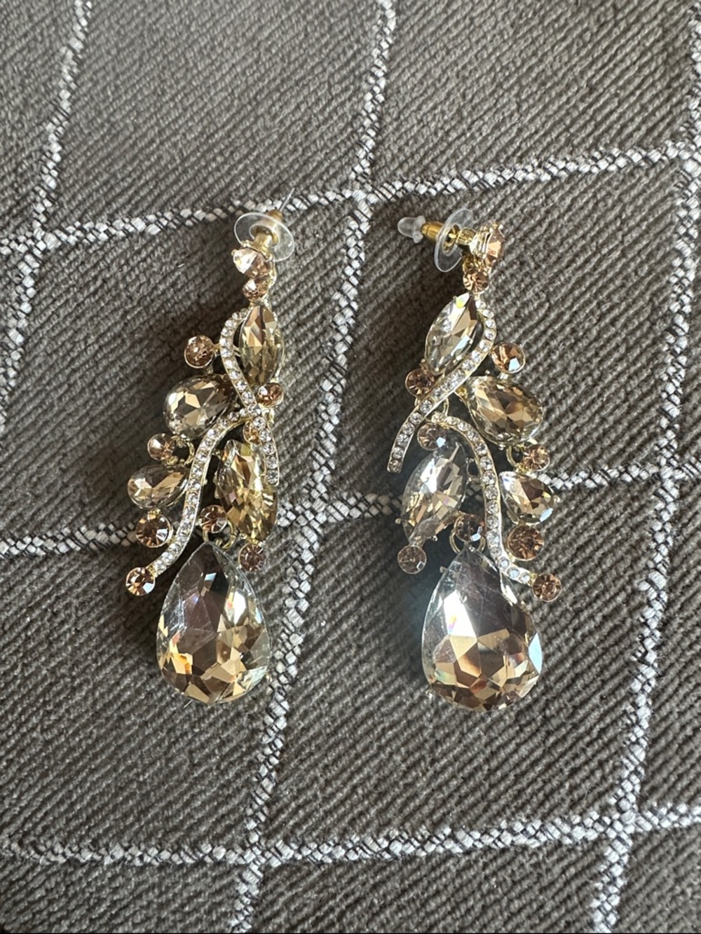 NWTGold Crystal Teardrop Dangle Earrings - Women Jewelry